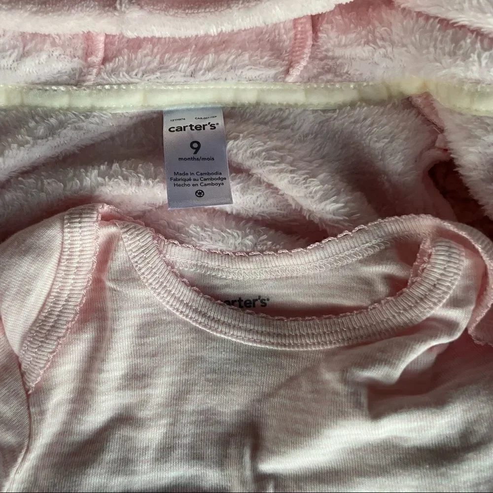 Nwt Carter's 3 piece 9month vest one piece pant set